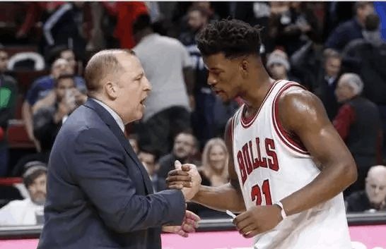 的临门一脚 的临门一脚