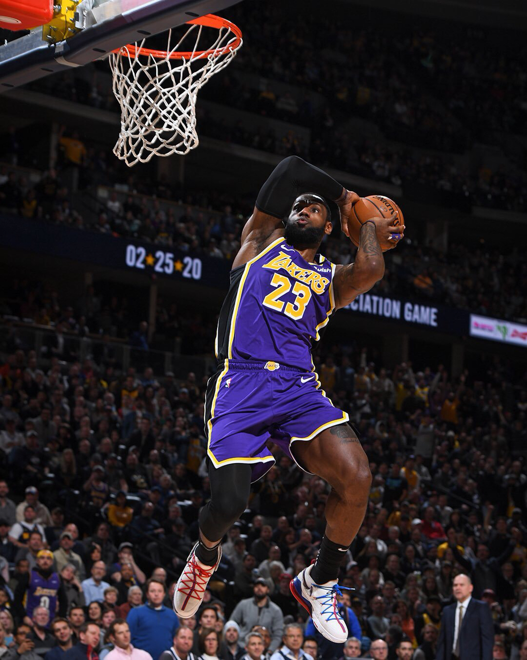 郑钦文在比 郑钦文在比