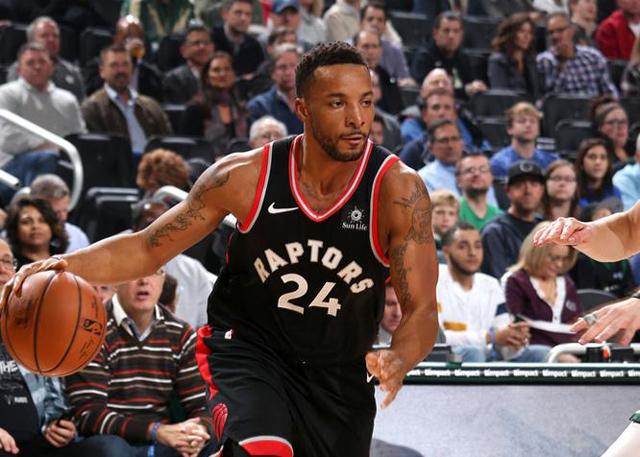 更为整体的 更为整体的