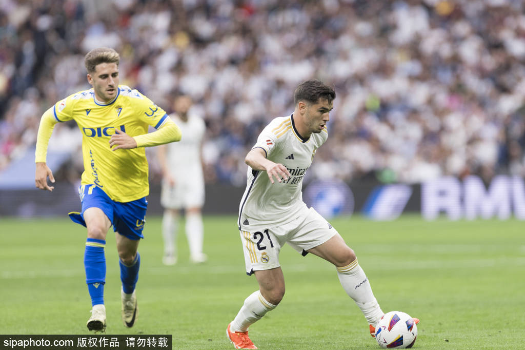 场上视野 场上视野