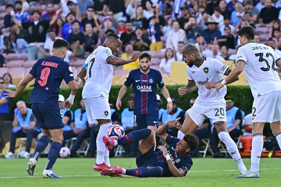 2025 赛季：大联盟场均比赛时间稳定在 2 小时 35 分钟，规则改革成效显著