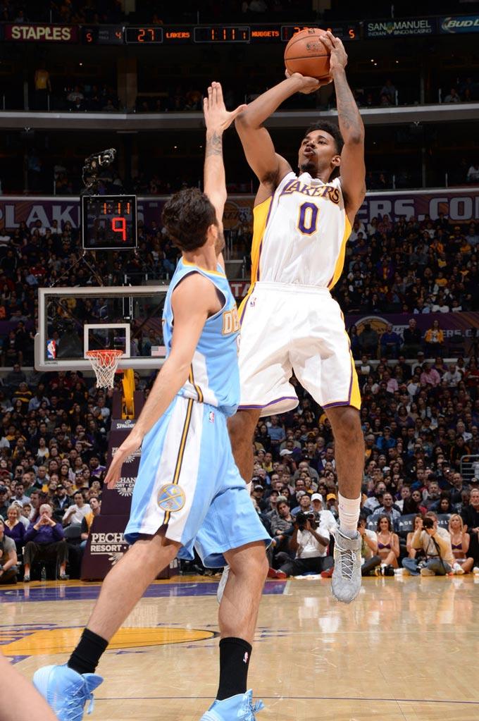 邓弗里斯需 邓弗里斯需